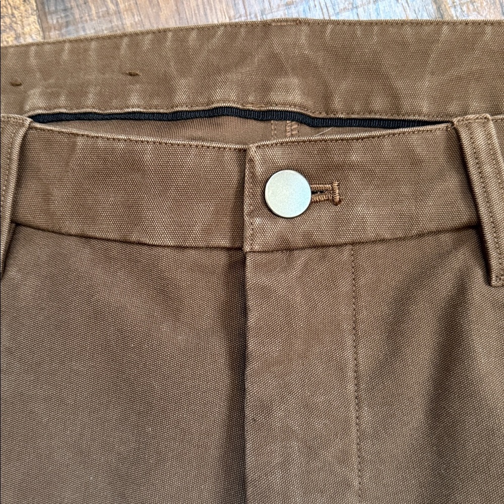 Excellent condition men’s Lululemon 5 pocket jean pants in size 32W 34L - Picture 2 of 6
